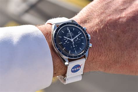 omega speedmaster moon watch straps|Omega Speedmaster moonwatch strap.